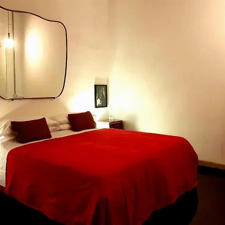 Primopiano Bed & Art Bed and breakfast *