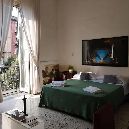 Primopiano Bed & Art Bed and breakfast *
