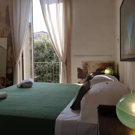 Bed and breakfast Primopiano Bed & Art Nápoles